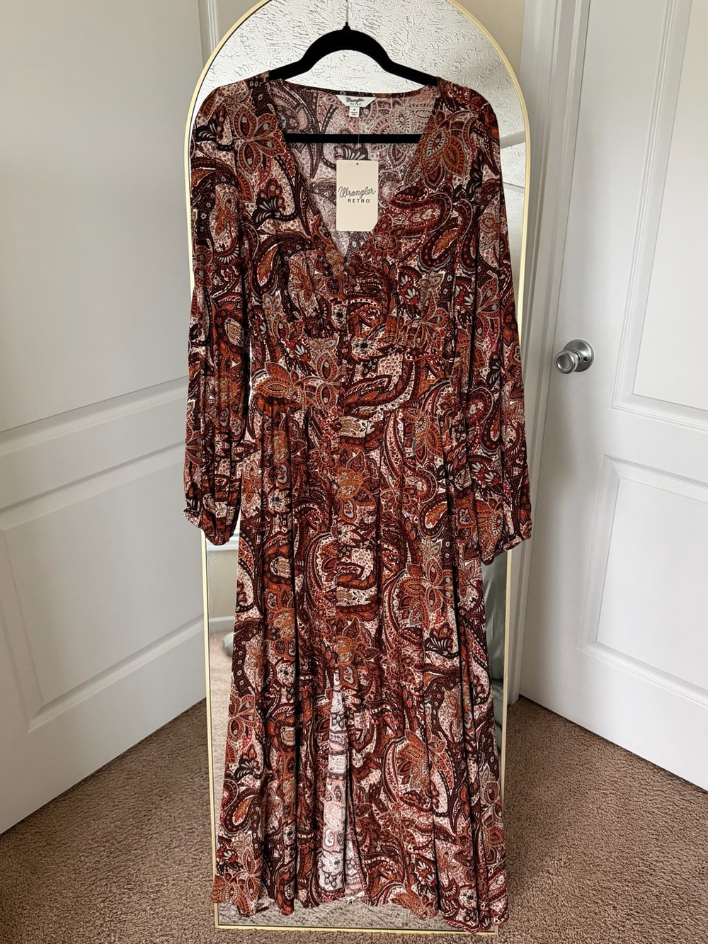 NWT Wrangler Retro Women's Paisley Print Long Sleeve Maxi Dress Red & Brown -Med